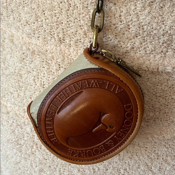 Unique vintage Dooney & Bourke Leather belt & coin purse - Picture 5 of 16